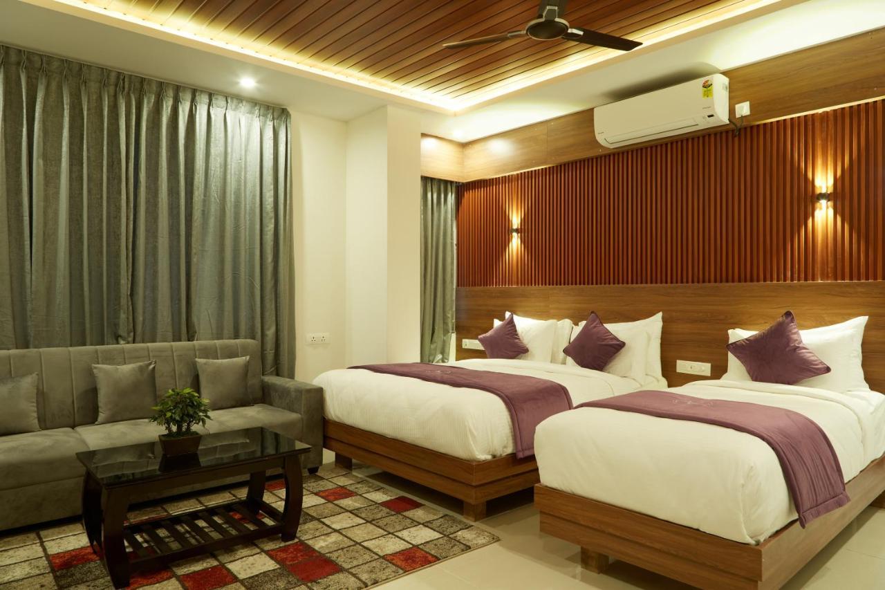 Vovo Premier Hotel Bangalore Extérieur photo